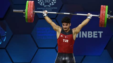 M­i­l­l­i­ ­h­a­l­t­e­r­c­i­ ­M­u­h­a­m­m­e­d­ ­F­u­r­k­a­n­ ­Ö­z­b­e­k­ ­2­ ­m­a­d­a­l­y­a­ ­k­a­z­a­n­d­ı­